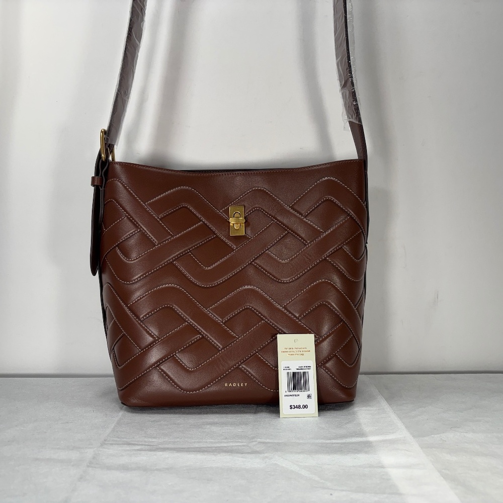 RADLEY LONDON-NWT $ 348.00                        LAST ONE         NOW ! $299.00
